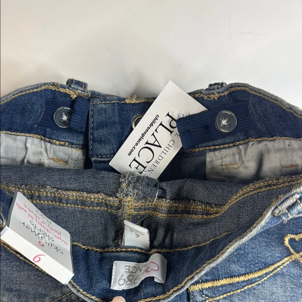 The Children's Place Girls’ Blue Denim Skimmer Skinny‎ Fit Knee-Length Shorts
